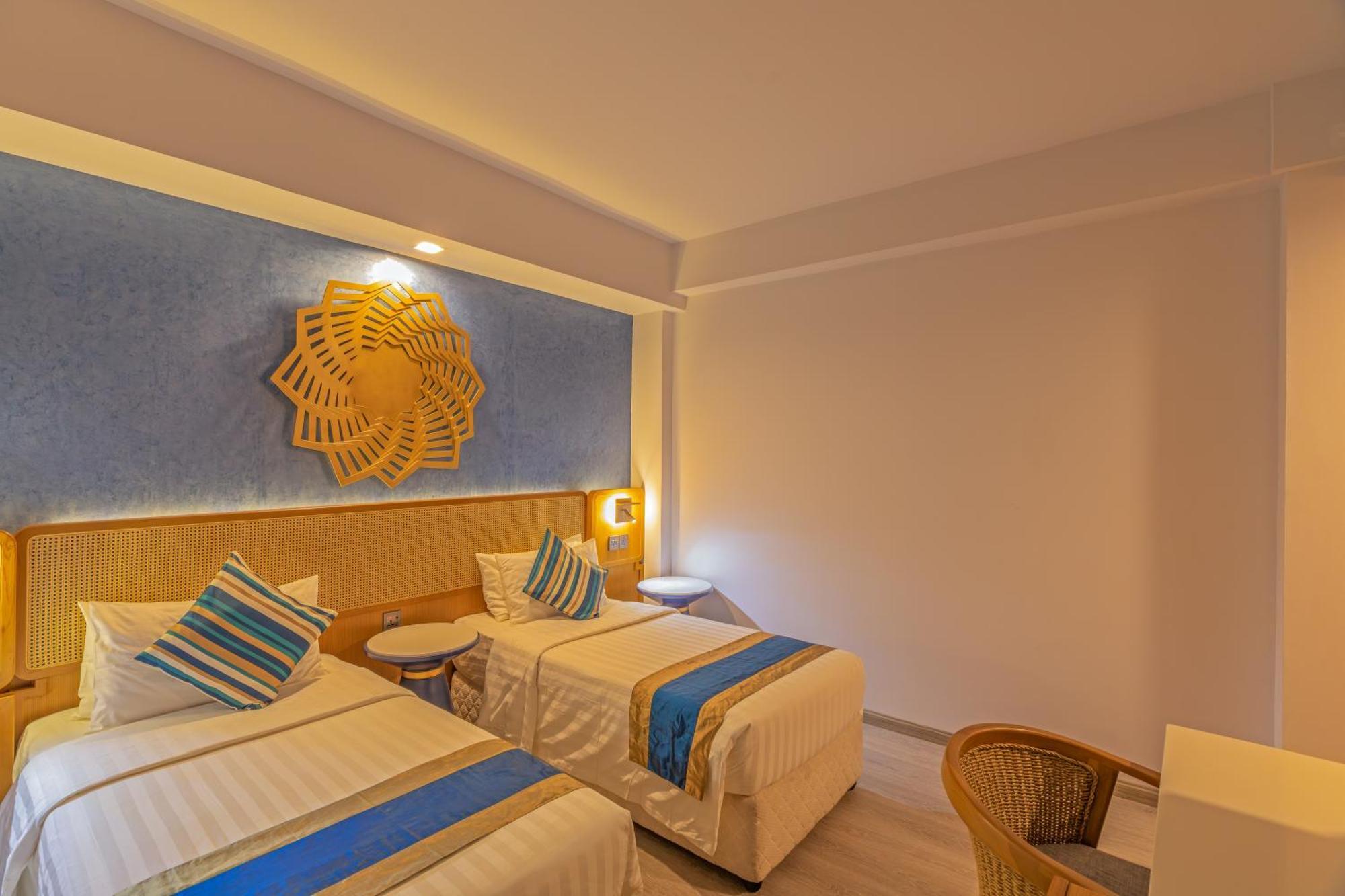 מאלה Umet Seaview Hotel With Free Airport Pick Up And Drop T&C Apply מראה חיצוני תמונה